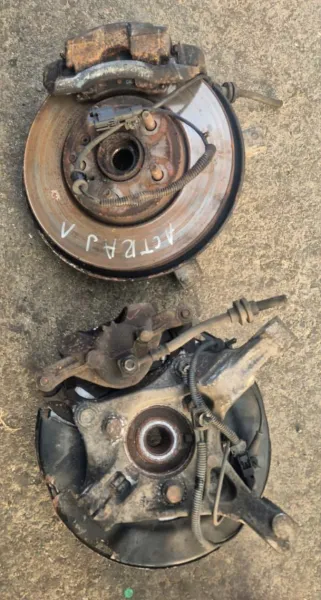 Передняя ступица Opel Astra J 